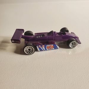 Vintage 1982- Sun #6 Hot Wheel